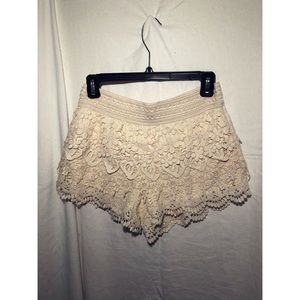 Lace shorts